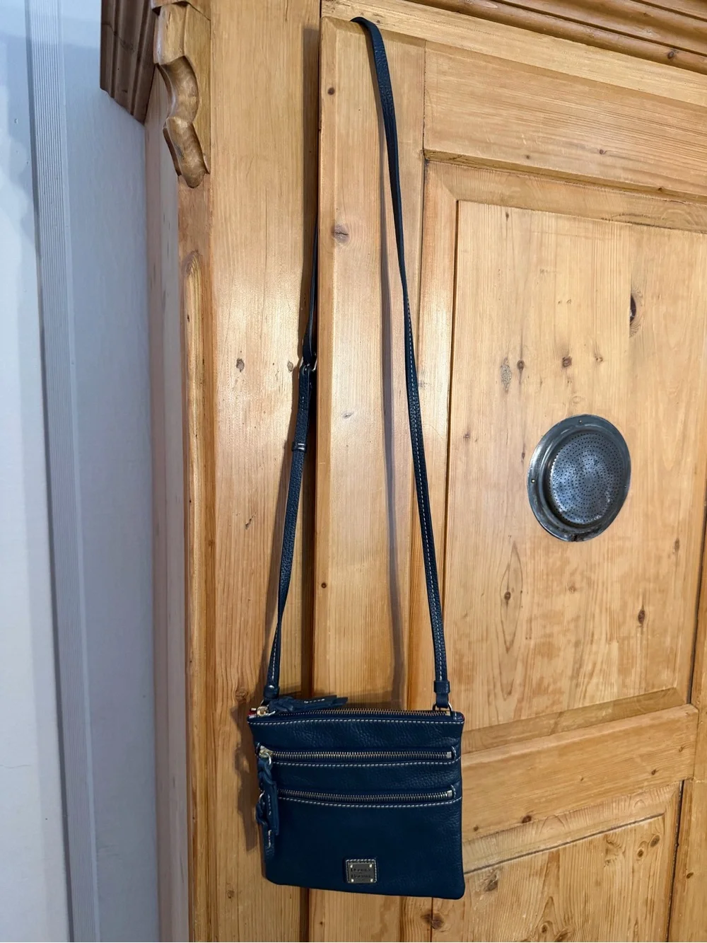Dooney & Bourke Small Black Crossbody Bag - Classic Leather w/3 Zip Pockets